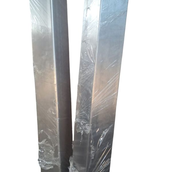 علبة مربعه استانلس 316 مقاس 120*120مم سمك 3مم <p>  Square Pipe 316  Stainless Steel 120*120mm *3mm